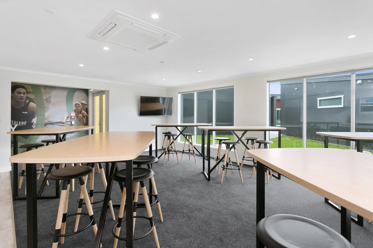 Podium Lodge Cambridge Ngoại thất bức ảnh